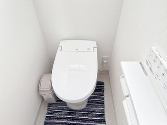 トイレリフォーム コンパクトで広さを感じられるレストルーム